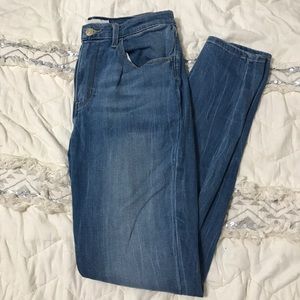 Levi’s  High Rise Jeans